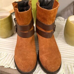 Steve Madden Tan Suede Ankle Boots